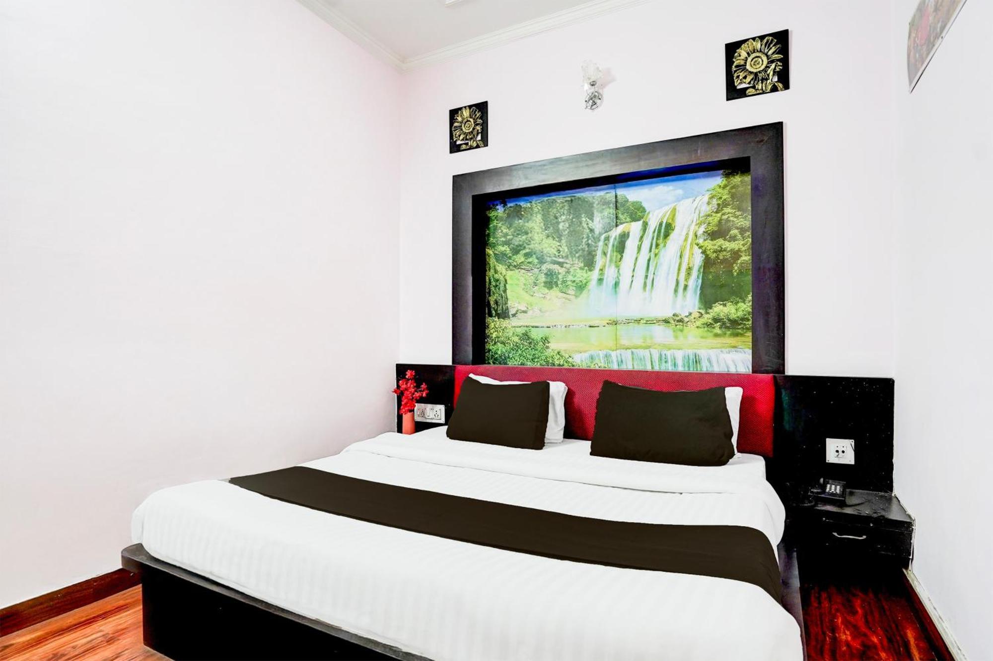 Super Hotel O Krishna Nagar Chowk Near Ongc Dehradun Exteriör bild